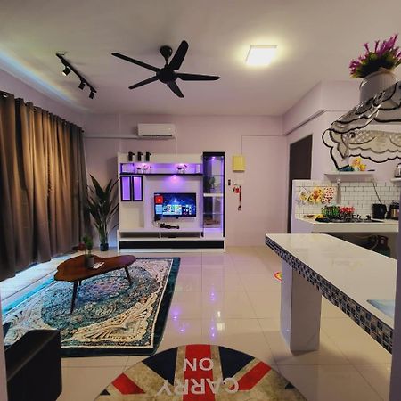 Denan Homestay Casa Kayangan Ipoh Buitenkant foto
